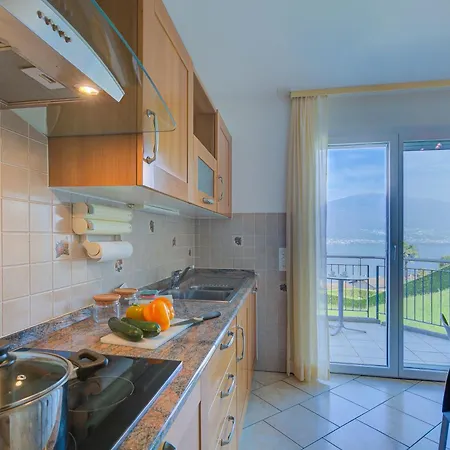 Casa Zaira 1 - Happy Appartement Caviano