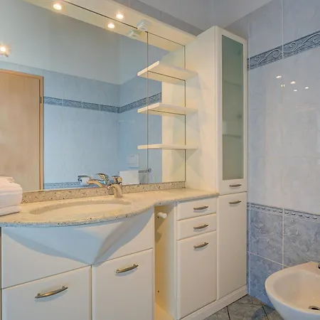 Apartmán Casa Zaira 1 2Br In Caviano Gambarogno - Happy Rentals *