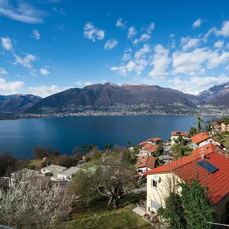 Casa Zaira 1 - Happy Appartement Caviano