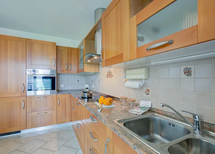 Casa Zaira 1 - Happy Apartament Caviano